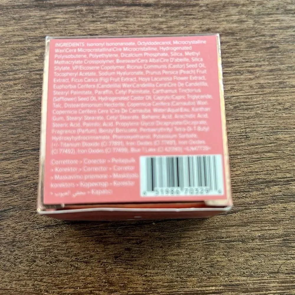 Too Faced Peach Concealer - Picture 3 of 5